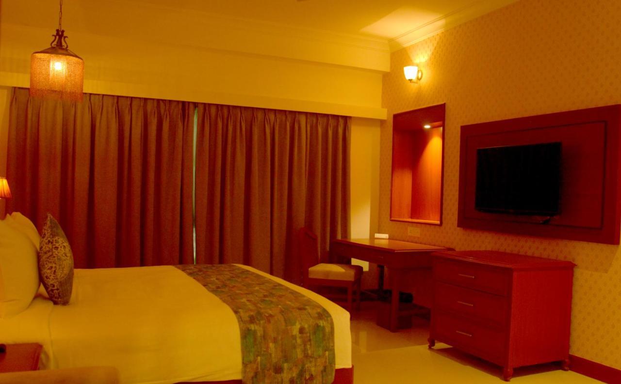 Hotel Chandela Khajurāho Exterior photo